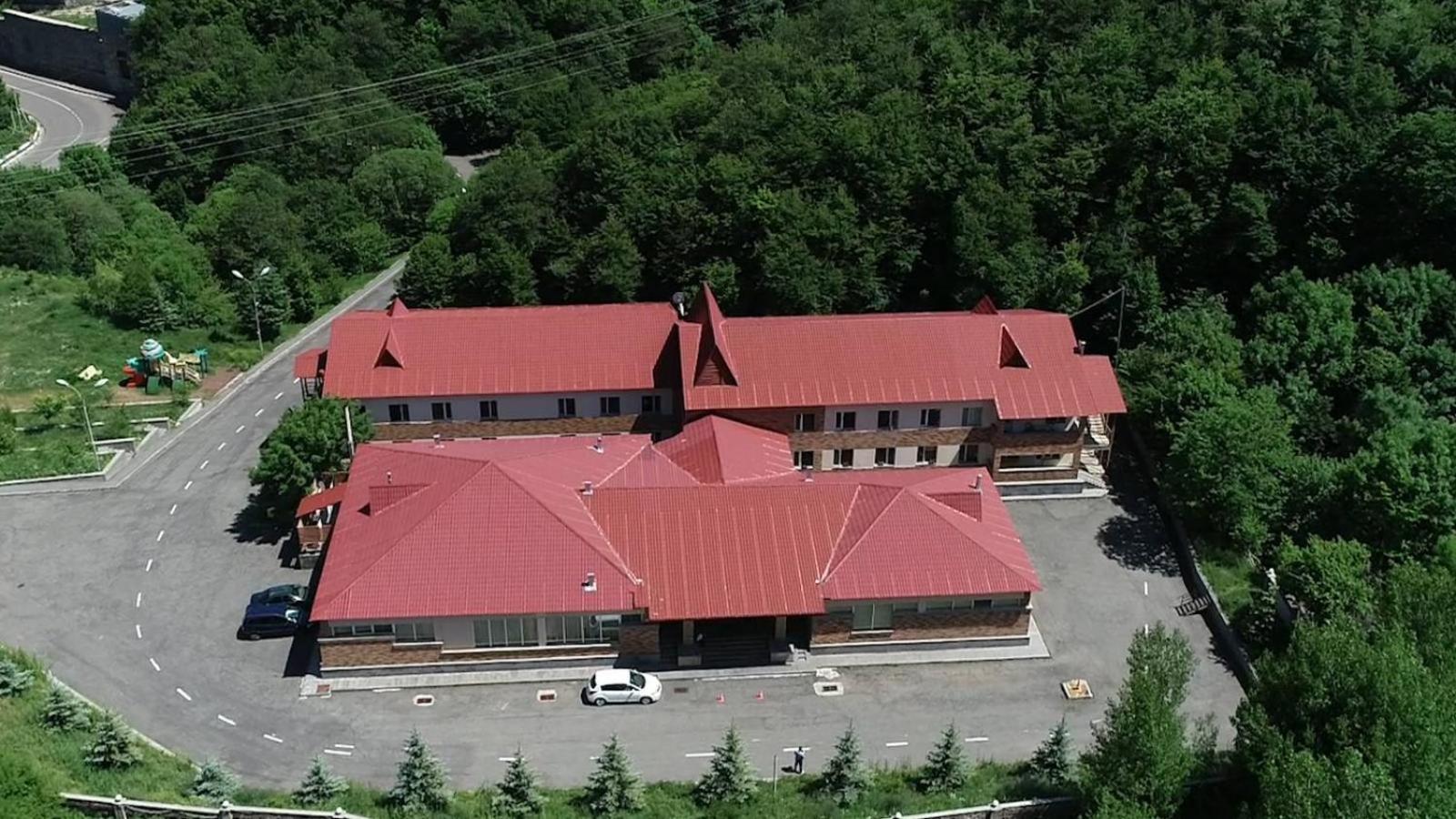 Tsaghkahovit Hotel Tsaghkadzor Exterior foto